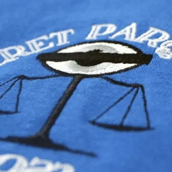 Broderie-tshirt-personnalisé