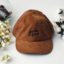Casquette vintage en velours personnalisée