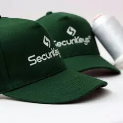 Casquettes personnalisées en broderie