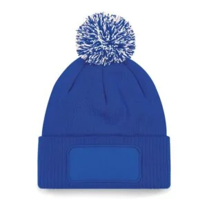 bonnet avec pompon et patch personnalisable