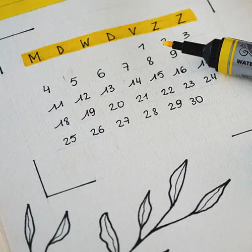 Les clés d'un concours de logo réussi 3 Calendrier 1 - Vêtements personnalisés